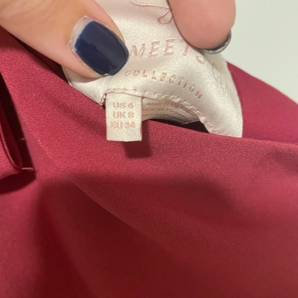 Gal Meets Glam Yvonne - Picture 5 of 8